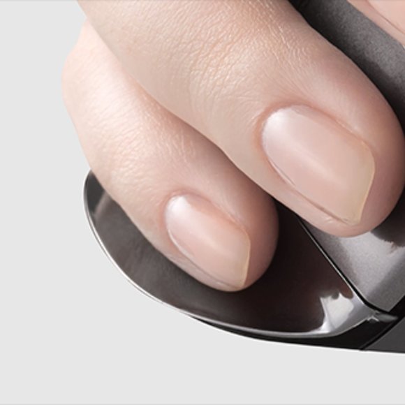 Evoluent VerticalMouse D Medium - best ergonomic mouse, battery-free & easy use! - Picture 4 of 10